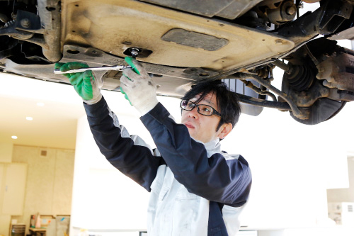 車検基本料が通常59,800円から10%OFF