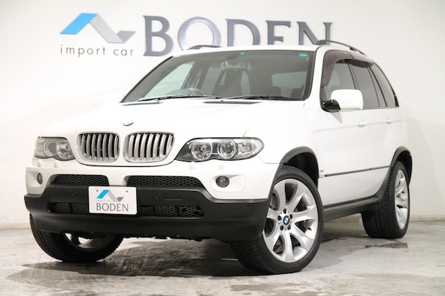 BMW X5 4.8is仕様入荷しました！