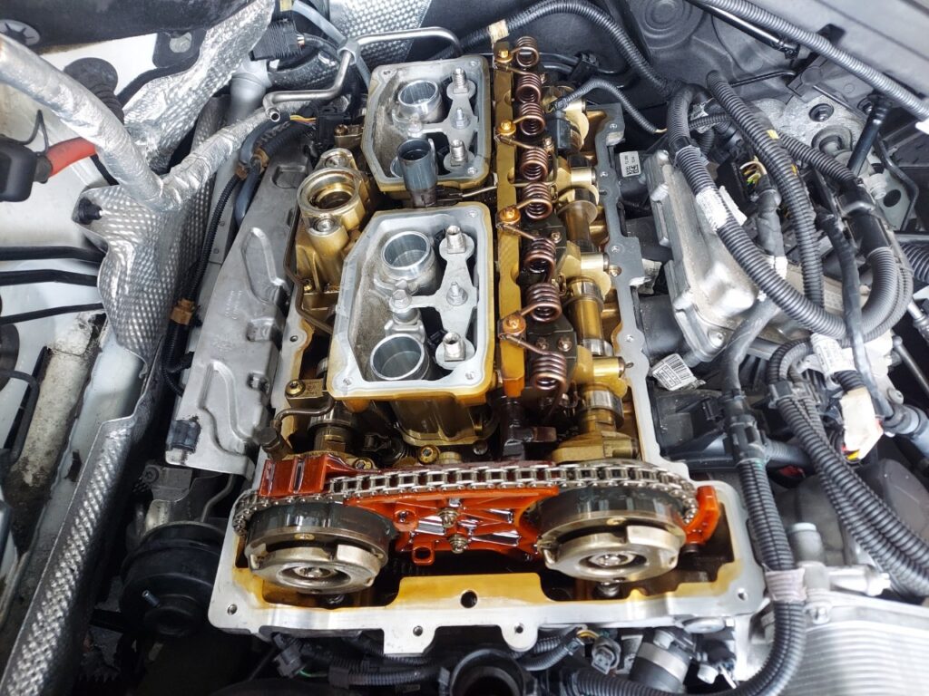 オイル漏れ修理事例X3(F25)